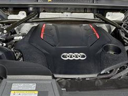 Used 2025 Audi SQ5 Premium Plus AWD/4WD image 22