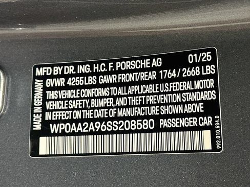 Certified 2025 Porsche 911 Carrera T RWD image 34