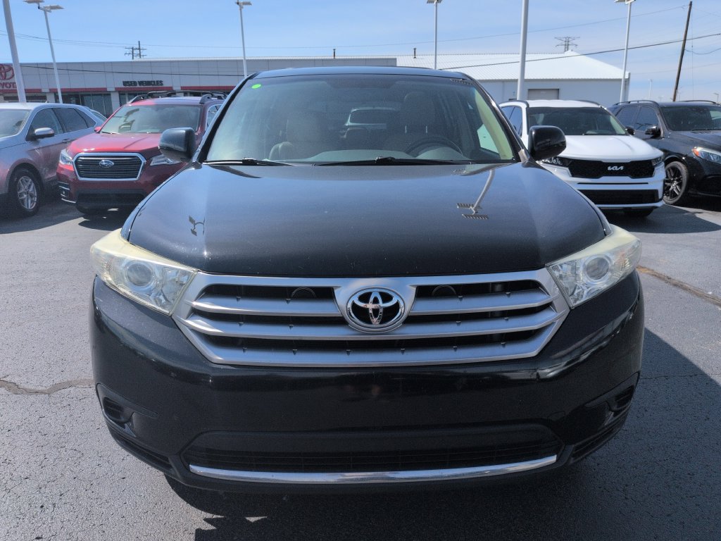 Used 2013 Toyota Highlander FWD w/ Cold Weather Pkg image 8