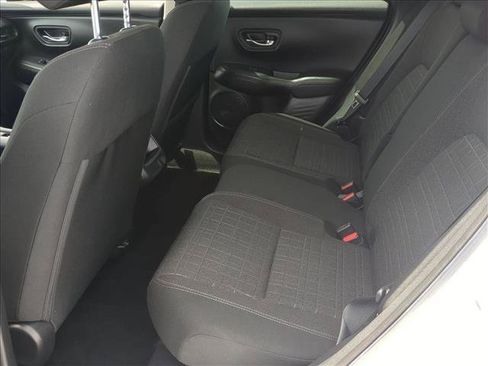 Used 2024 Honda HR-V LX image 17