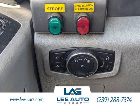 Used 2015 Ford F150 XLT w/ Trailer Tow Package image 18