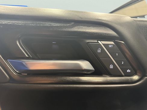 Used 2023 GMC Sierra 1500 AT4X image 21