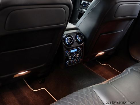 Used 2019 Jaguar XJ L Portfolio image 16
