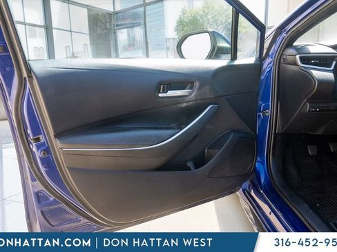 Used 2022 Toyota Corolla SE image 15