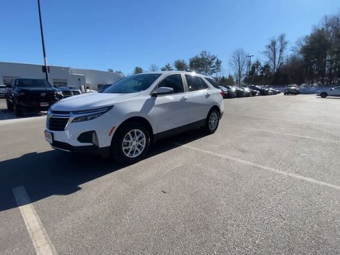 Used 2024 Chevrolet Equinox LT image 7