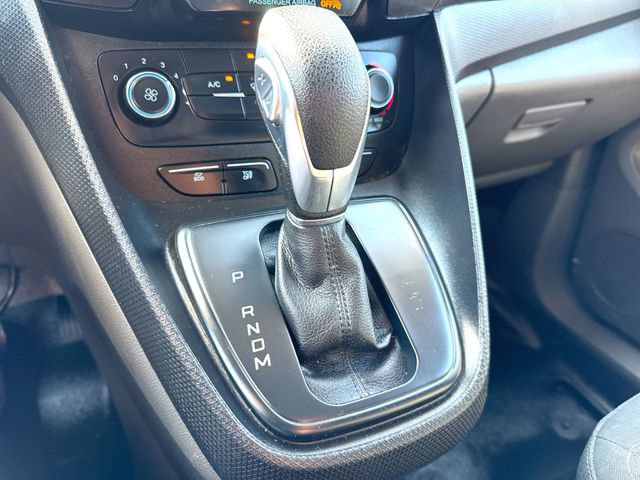 Used 2019 Ford Transit Connect XLT FWD image 16