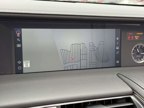 Used 2023 Lexus LC 500 Convertible image 23