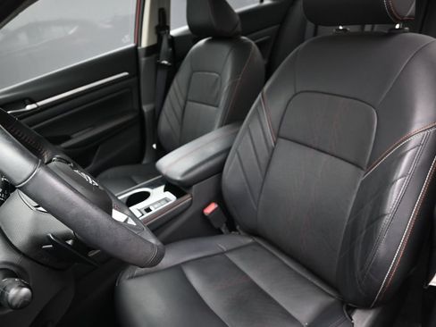 Used 2024 Nissan Altima 2.5 SR w/ SR Premium Package AWD/4WD image 22