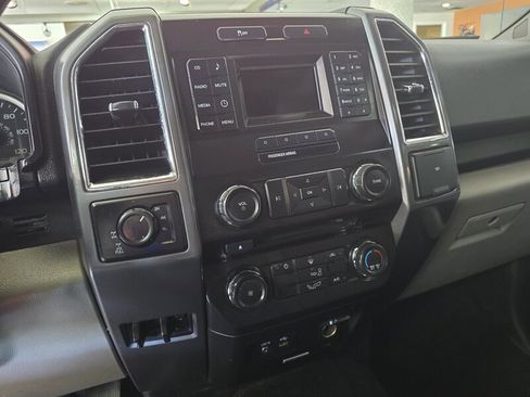 Used 2015 Ford F150 XLT w/ Trailer Tow Package AWD/4WD image 18