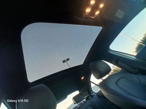 Used 2020 Mercedes-Benz A 220 image 18