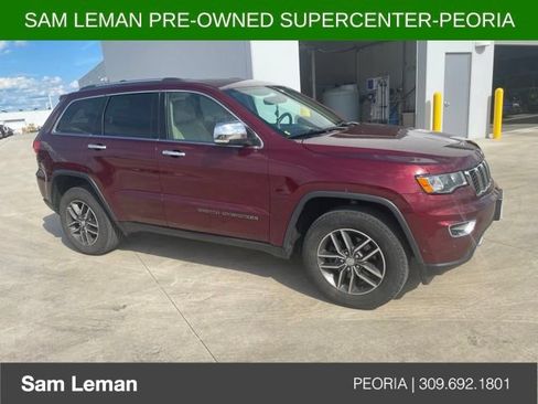 Used 2017 Jeep Grand Cherokee Limited AWD/4WD image 2