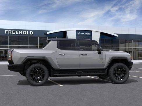 New 2026 GMC Hummer EV 4x4 Crew Cab image 5