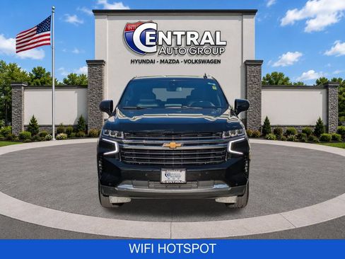Used 2022 Chevrolet Tahoe LT AWD/4WD image 2