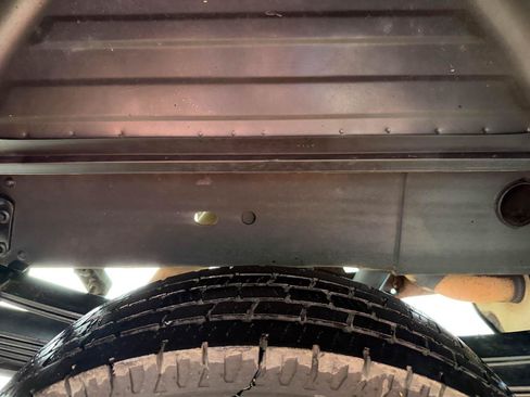 Used 2005 Chevrolet Silverado 3500 4x4 Crew Cab w/ Skid Plate Package image 34
