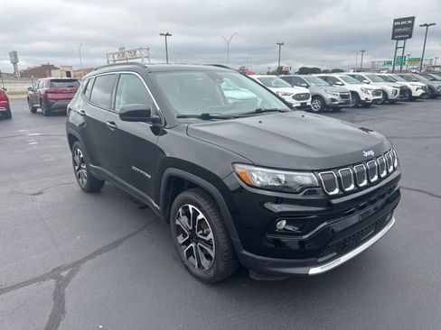 Used 2022 Jeep Compass Limited image 1