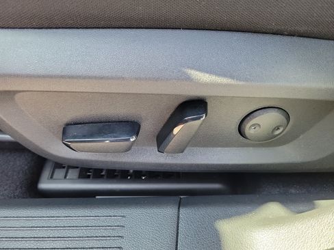 Certified 2024 Nissan Rogue SV AWD/4WD image 14