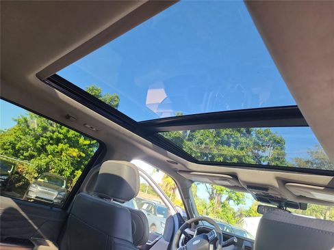 New 2026 Ford F450 Platinum w/ Platinum Plus Package image 28