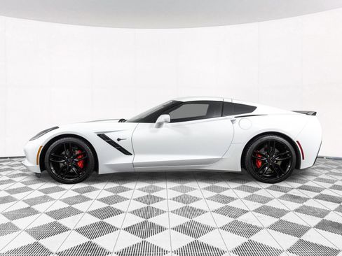Used 2019 Chevrolet Corvette Stingray Coupe w/ Battery Protection Package RWD image 14