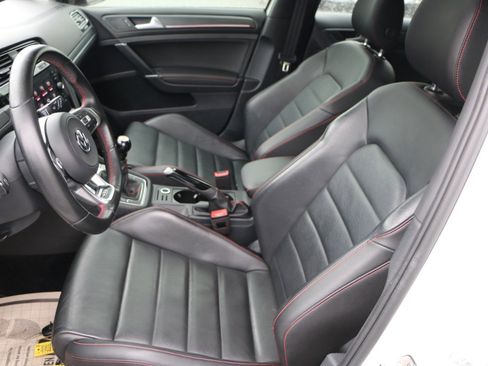 Used 2020 Volkswagen GTI SE FWD image 25