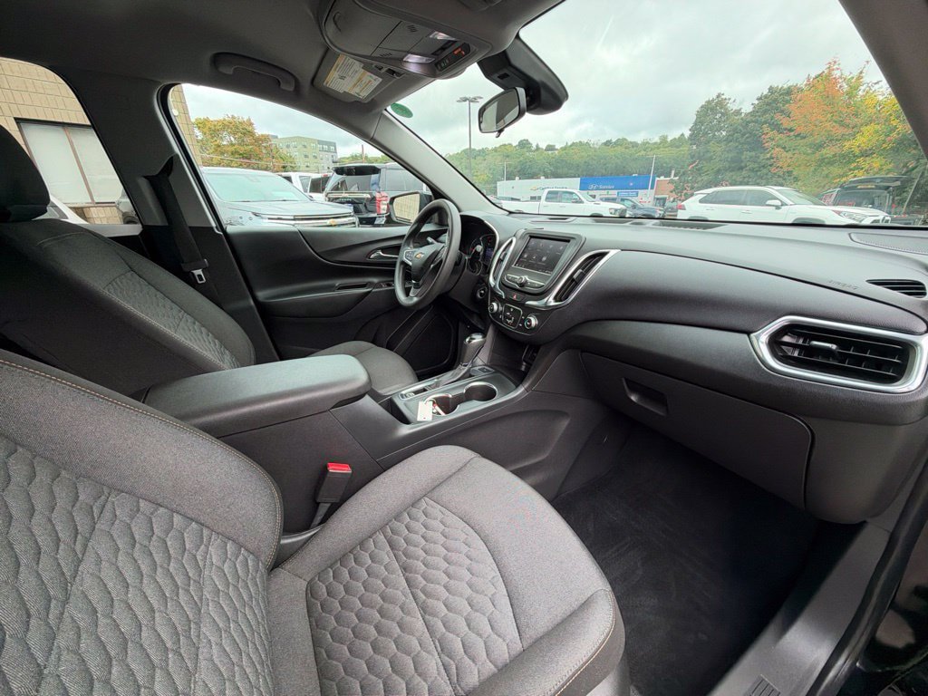 Used 2020 Chevrolet Equinox LT AWD/4WD image 21