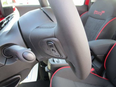 New 2024 FIAT 500 e (RED) image 20