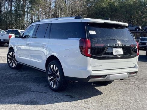 New 2025 Ford Expedition Max Platinum w/ Driver's Package image 25