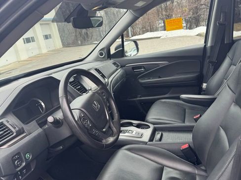 Used 2023 Honda Ridgeline RTL image 9