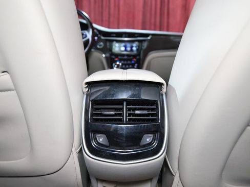 Used 2016 Cadillac XTS Luxury w/ Driver Awareness Package FWD image 15