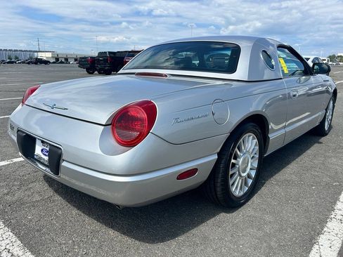 Used 2004 Ford Thunderbird RWD image 3