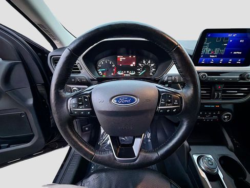 Used 2021 Ford Escape SEL image 39