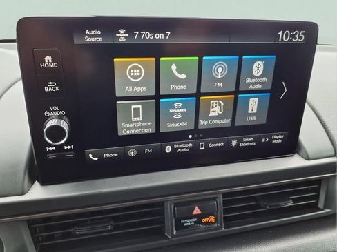 Used 2025 Honda Pilot TrailSport image 37