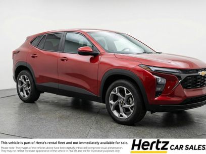 Used 2025 Chevrolet Trax LT