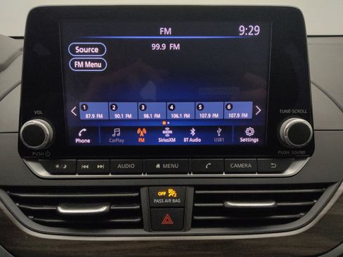 Used 2023 Nissan Altima 2.5 SV image 25