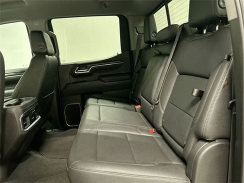 Used 2022 GMC Sierra 1500 SLT w/ SLT Premium Plus Package image 19
