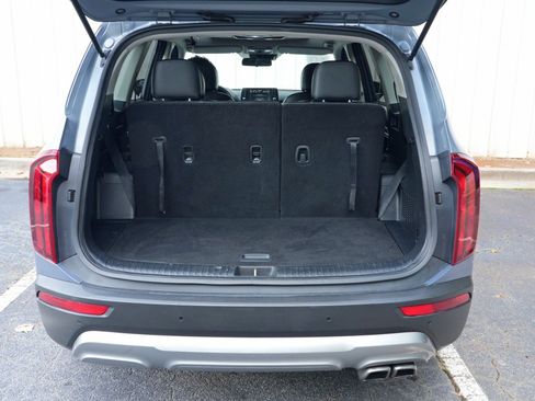 Used 2020 Kia Telluride S AWD/4WD image 9