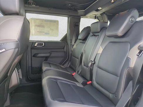 New 2026 Ford Bronco Outer Banks AWD/4WD image 17