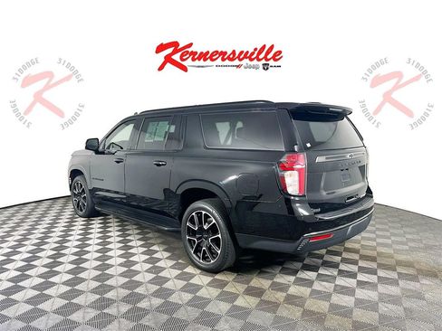 Used 2021 Chevrolet Suburban RST w/ Luxury Package image 5