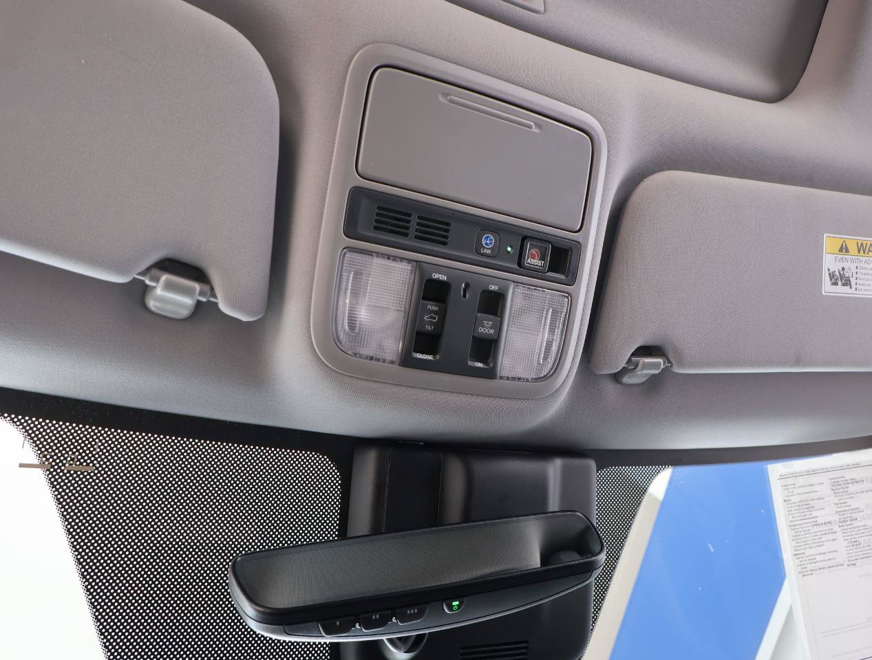 Used 2018 Honda Odyssey Elite image 56