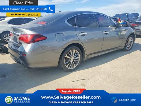 Used 2017 INFINITI Q70 3.7 image 4