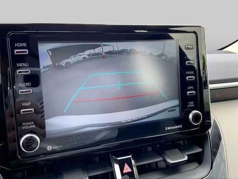 Used 2021 Toyota Corolla LE FWD image 27