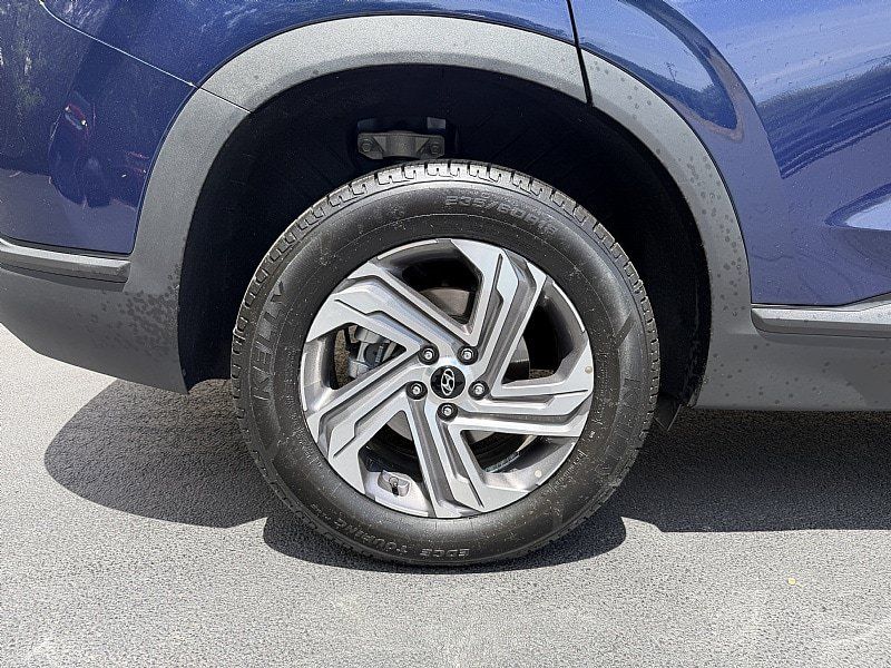 Used 2023 Hyundai Santa Fe SE AWD/4WD image 8