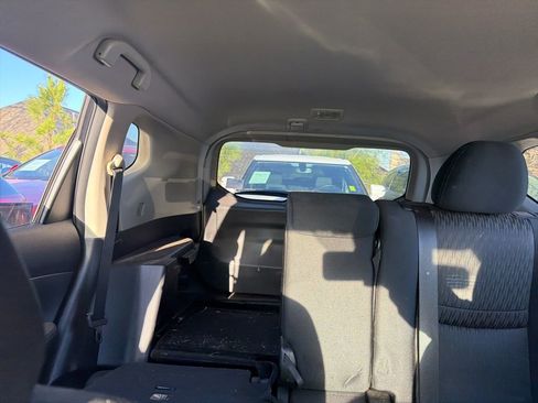 Used 2020 Nissan Rogue SV image 26