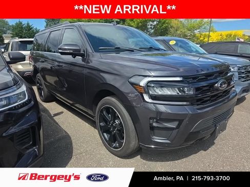 Used 2023 Ford Expedition Max Limited AWD/4WD image 1