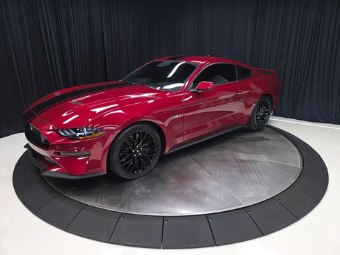 Used 2020 Ford Mustang GT Premium w/ GT Performance Package RWD image 9