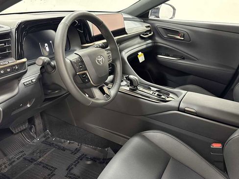 New 2026 Toyota Crown Signia XLE image 12