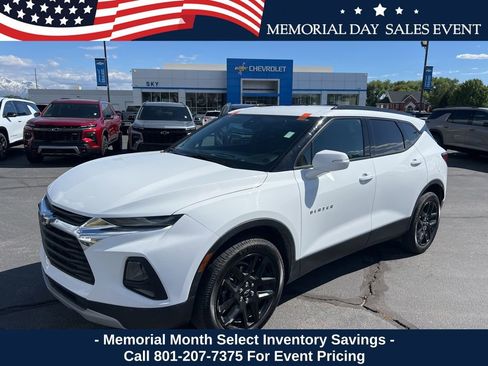 Used 2022 Chevrolet Blazer LT FWD image 1