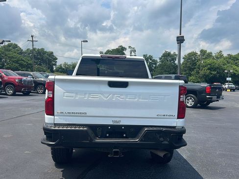 Used 2024 Chevrolet Silverado 2500 Custom w/ Custom Value Package AWD/4WD image 5
