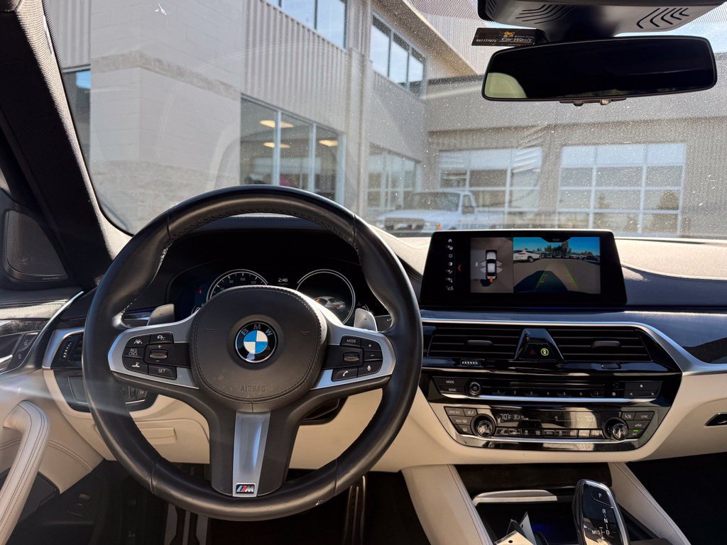 Used 2018 BMW M550i xDrive w/ Dynamic Handling Package AWD/4WD image 17