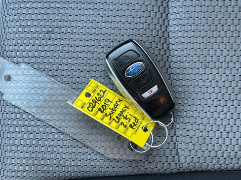 Used 2019 Subaru Legacy 2.5i Sport AWD/4WD image 29