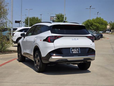 New 2026 Kia Sportage SX image 3